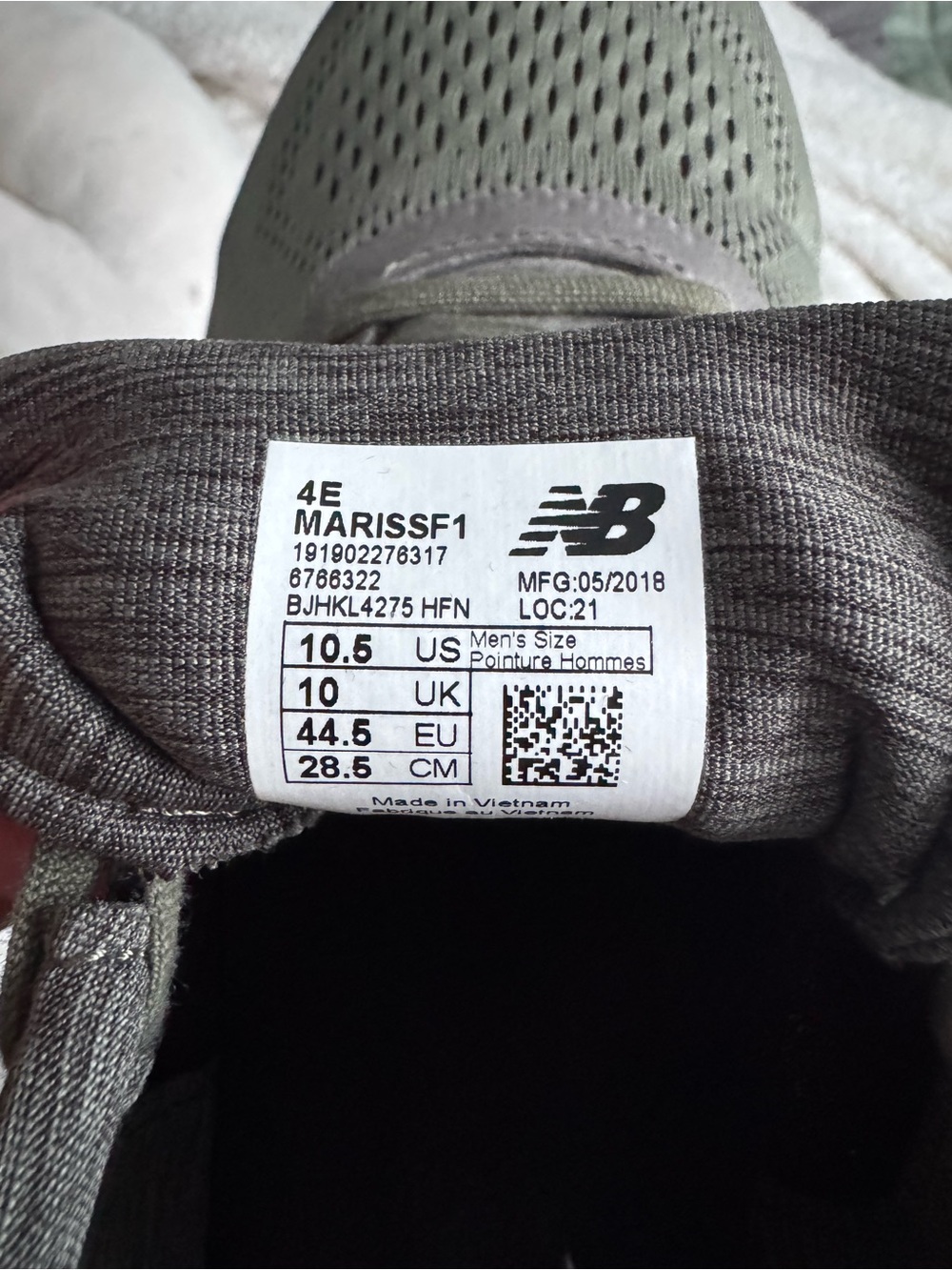 New Balance Men's Athletic Sneakers - Olive Green - Picture 4 of 7